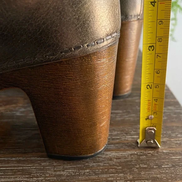 Dansko Delphina Leather Platform Peep Toe Block Heel Clog Booties 38 Aged Bronze - Picture 8 of 16